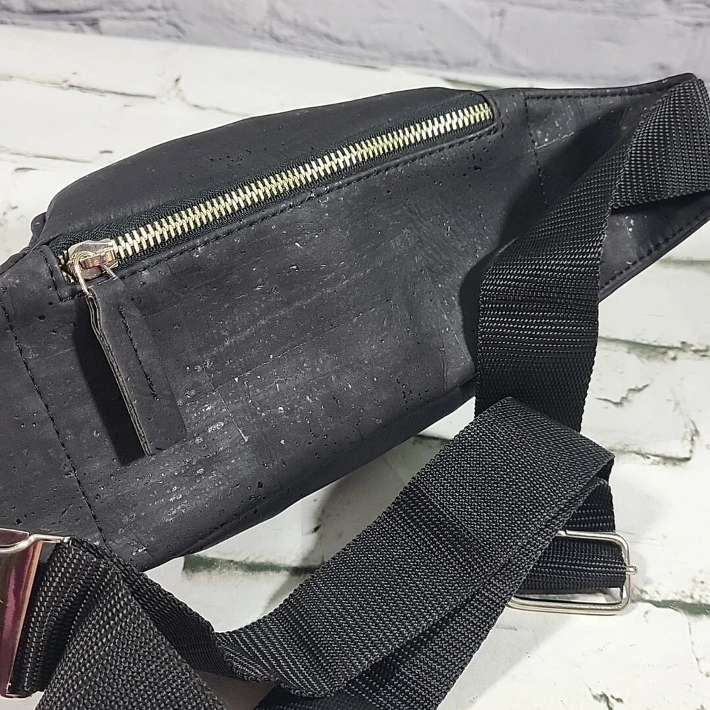 Tiradia Cork Journey Belt Bag‎ Fanny Pack Black Vegan Leather Eco Wanderer